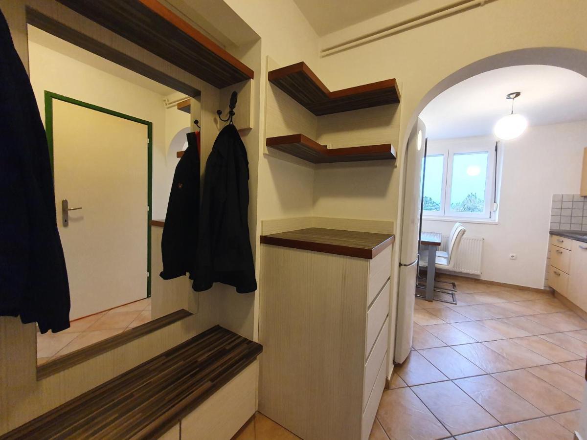 Studio Apartment Matic Tour As By Ljubljanica River 卢布尔雅那 外观 照片