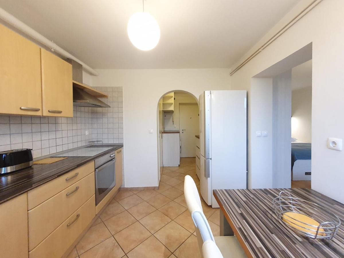 Studio Apartment Matic Tour As By Ljubljanica River 卢布尔雅那 外观 照片